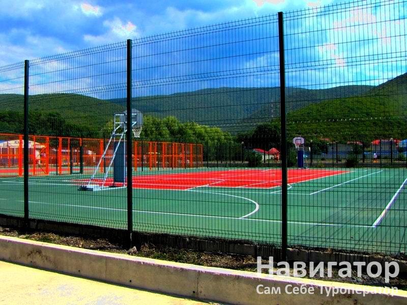 БУРЕВЕСТНИК - пансионат в Курортные поселки Лазаревского района БУРЕВЕСТНИК - пансионат в Курортные поселки Лазаревского района