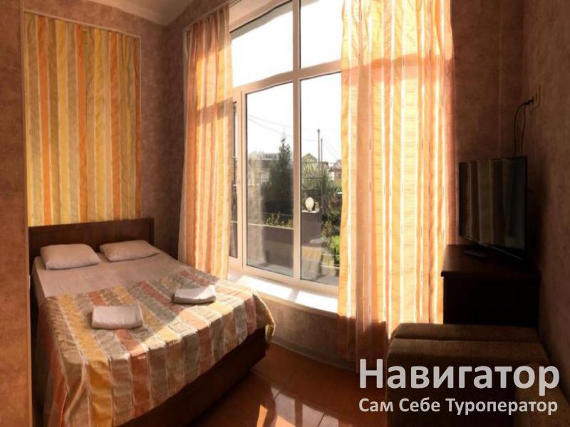 ДОМИК НА АКАЦИЯХ - гостевой дом в Адлер ДОМИК НА АКАЦИЯХ - гостевой дом в Адлер