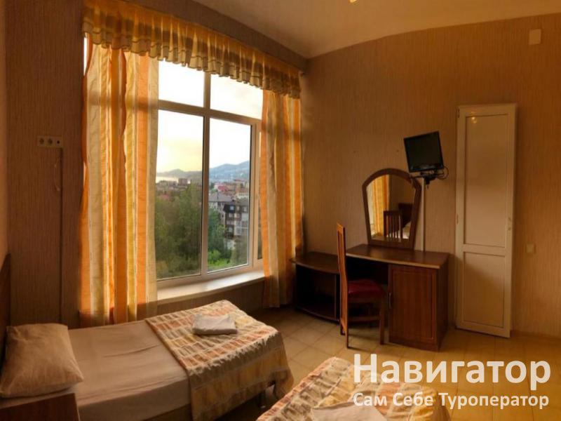 ДОМИК НА АКАЦИЯХ - гостевой дом в Адлер ДОМИК НА АКАЦИЯХ - гостевой дом в Адлер