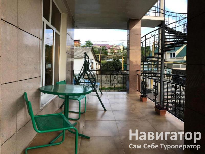 ДОМИК НА АКАЦИЯХ - гостевой дом в Адлер