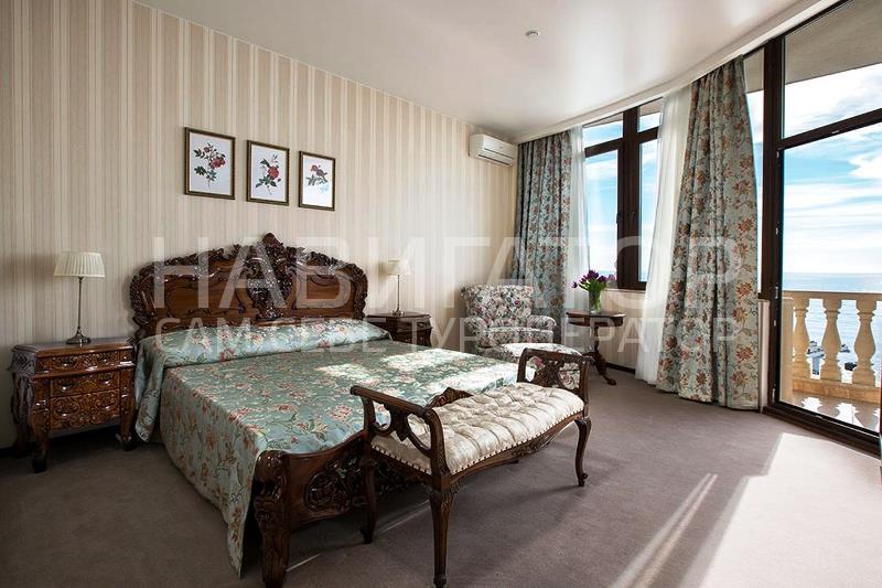 DOLPHIN - hotel*** в Центр DOLPHIN - hotel*** в Центр