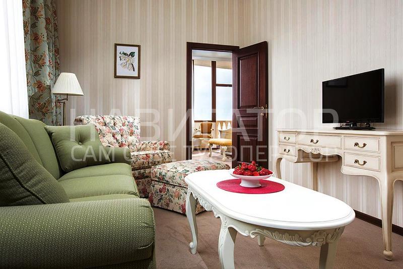 DOLPHIN - hotel*** в Центр DOLPHIN - hotel*** в Центр