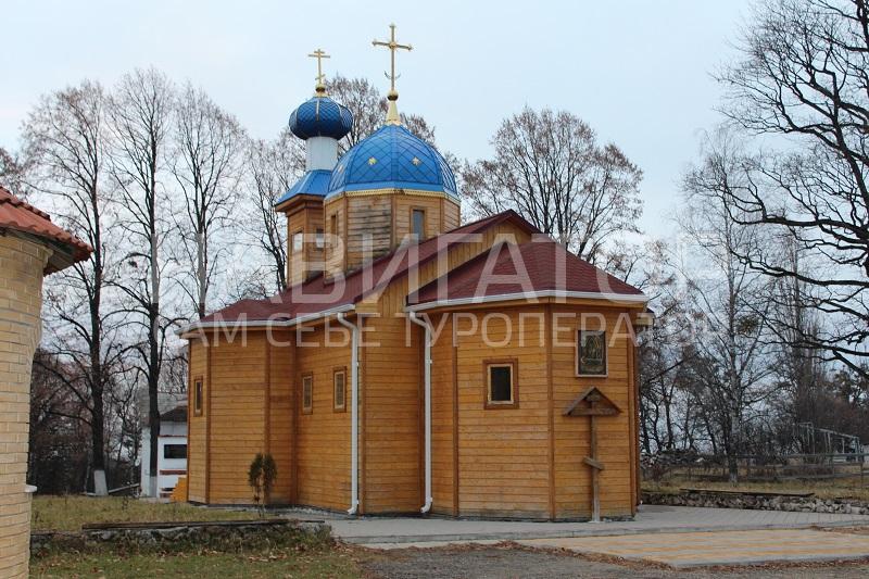 ЛАРИСА - гостевой дом в Даховская ст.