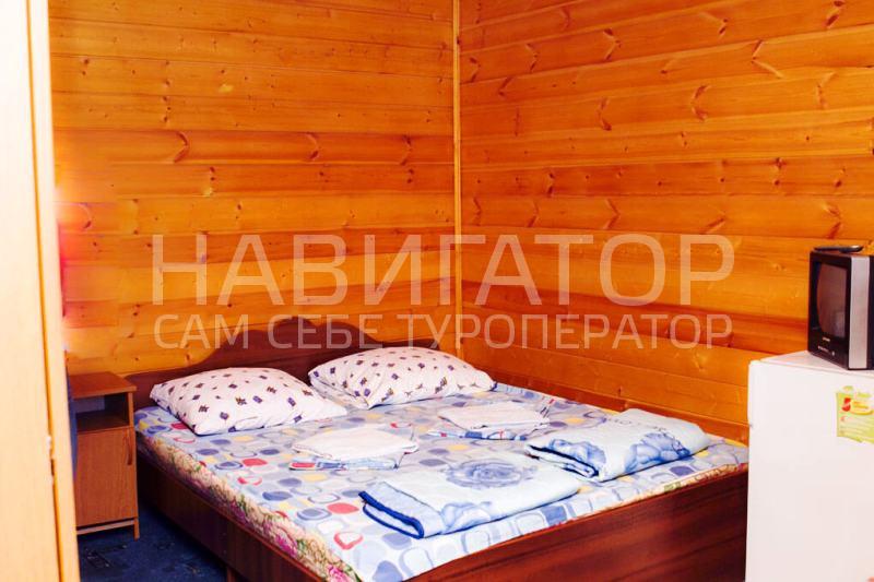 7471 - база отдыха в Пицунда