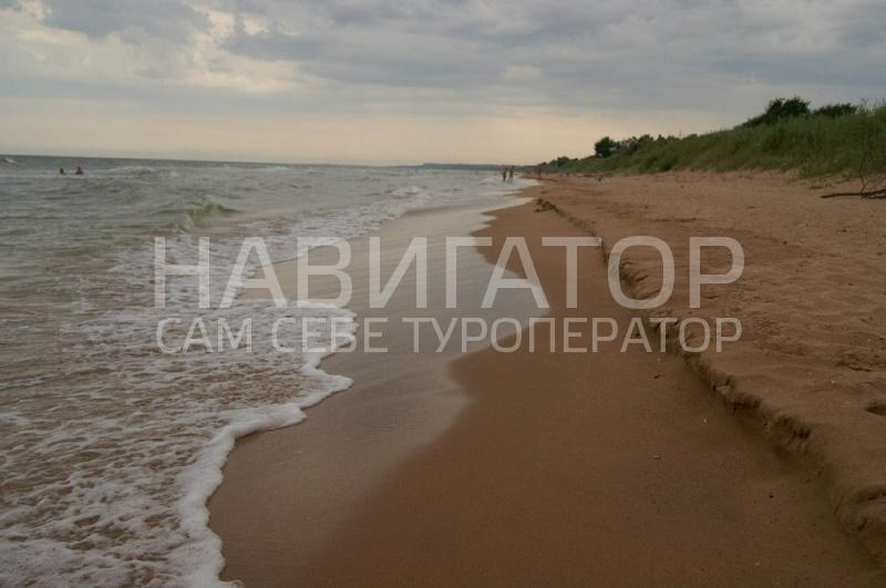 ГОЛУБАЯ БУХТА - база отдыха в Кучугуры ГОЛУБАЯ БУХТА - база отдыха в Кучугуры
