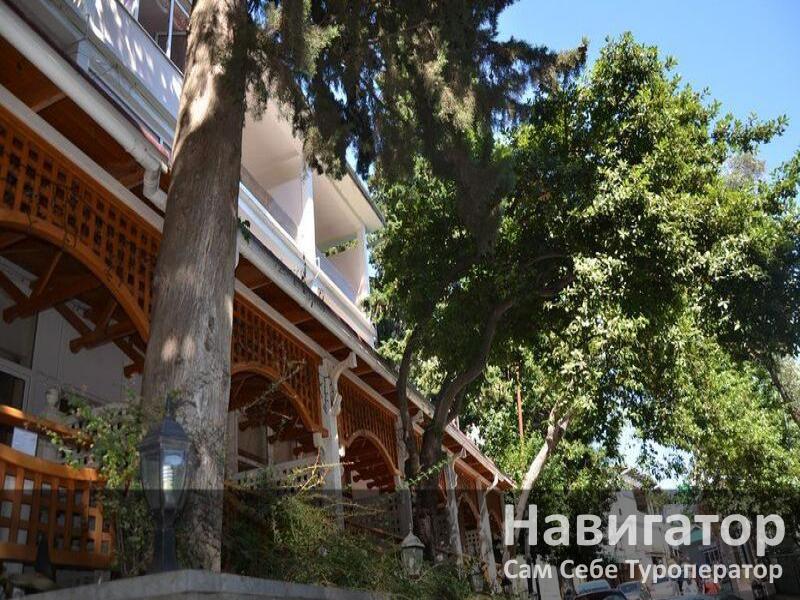 НАДЕЖДА - отель в Алупка НАДЕЖДА - отель в Алупка