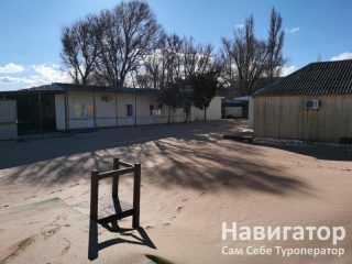 НА НАБЕРЕЖНОЙ- база отдыха в Голубицкая