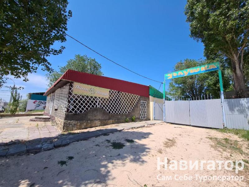 НА НАБЕРЕЖНОЙ- база отдыха в Голубицкая