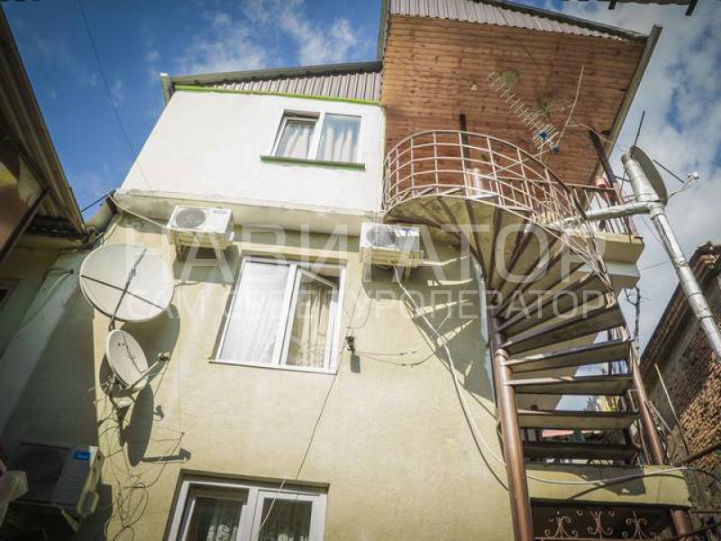 ДОМ НА КАБАРДИНСКОЙ в Курортные поселки Абхазии ДОМ НА КАБАРДИНСКОЙ в Курортные поселки Абхазии