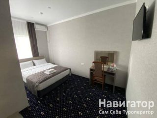 Старый замок - отель *** в Славянский район