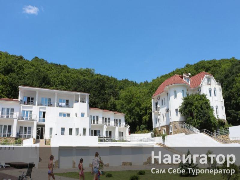 КЛУБ СЕМЕЙНОГО ОТДЫХА - база отдыха** в Абрау-Дюрсо КЛУБ СЕМЕЙНОГО ОТДЫХА - база отдыха** в Абрау-Дюрсо