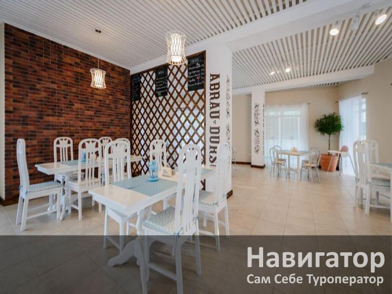 КРУГЛОЕ ОЗЕРО - база отдыха в Абрау-Дюрсо
