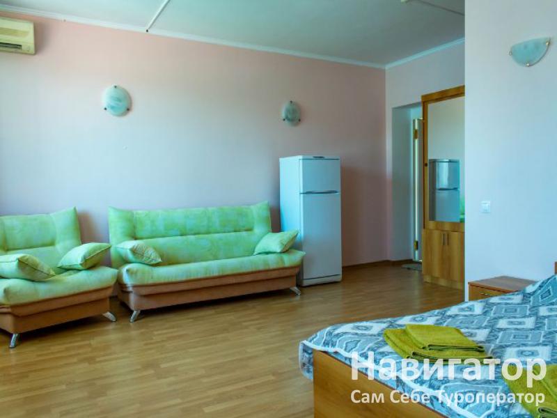 ГОЛУБОЙ ФАКЕЛ - база отдыха в Архипо-Осиповка ГОЛУБОЙ ФАКЕЛ - база отдыха в Архипо-Осиповка