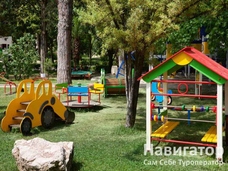 СПУТНИК - оздоровительный комплекс в Хоста СПУТНИК - оздоровительный комплекс в Хоста