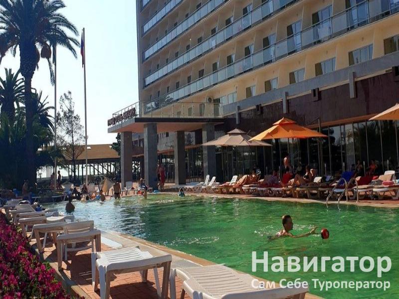АБХАЗИЯ - гранд отель в Гагра АБХАЗИЯ - гранд отель в Гагра