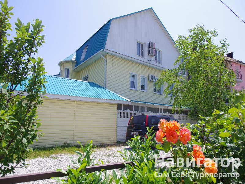 СОЛНЕЧНЫЙ КРАЙ - гостевой дом в пос. Новомихайловский СОЛНЕЧНЫЙ КРАЙ - гостевой дом в пос. Новомихайловский