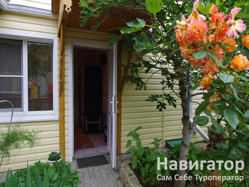 СОЛНЕЧНЫЙ КРАЙ - гостевой дом в пос. Новомихайловский СОЛНЕЧНЫЙ КРАЙ - гостевой дом в пос. Новомихайловский